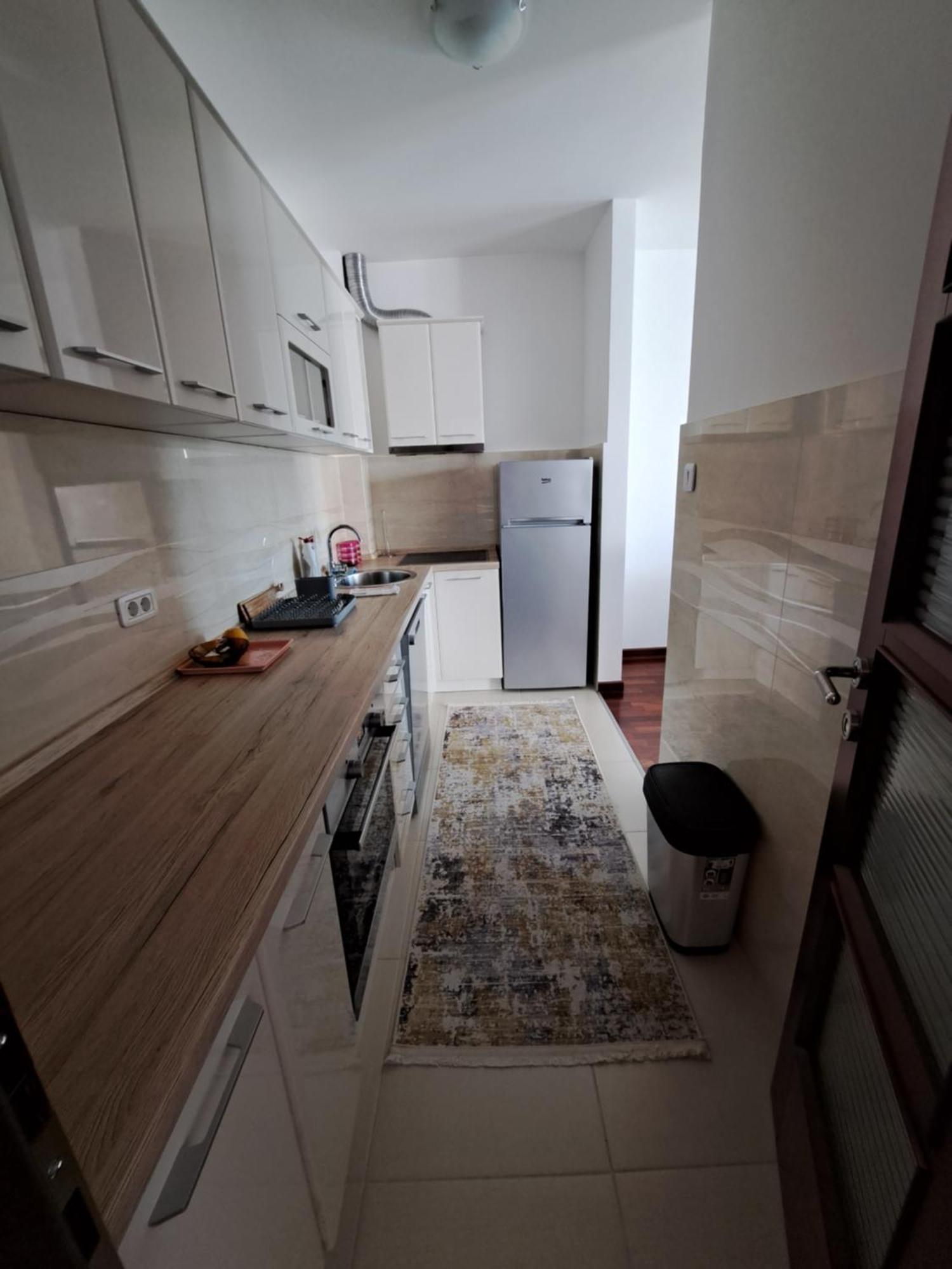 Pinnacle Mne Žabljak Rum bild